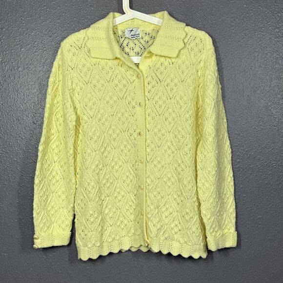 Vtg Wintuk Cardigan Grandma Sweater Yellow Cottagecore Pearlized Button - Picture 1 of 5